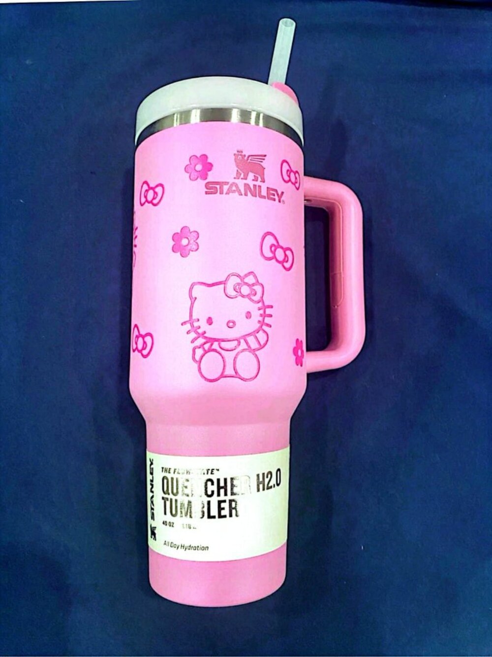 Stanley Hello Kitty Pink 40oz FlowState Quencher H2.0 Tumbler Straw Cup